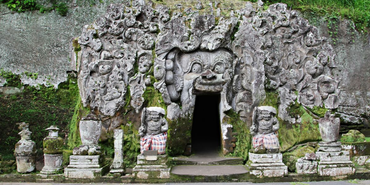 Goa Gajah Temple - Elephant Cave